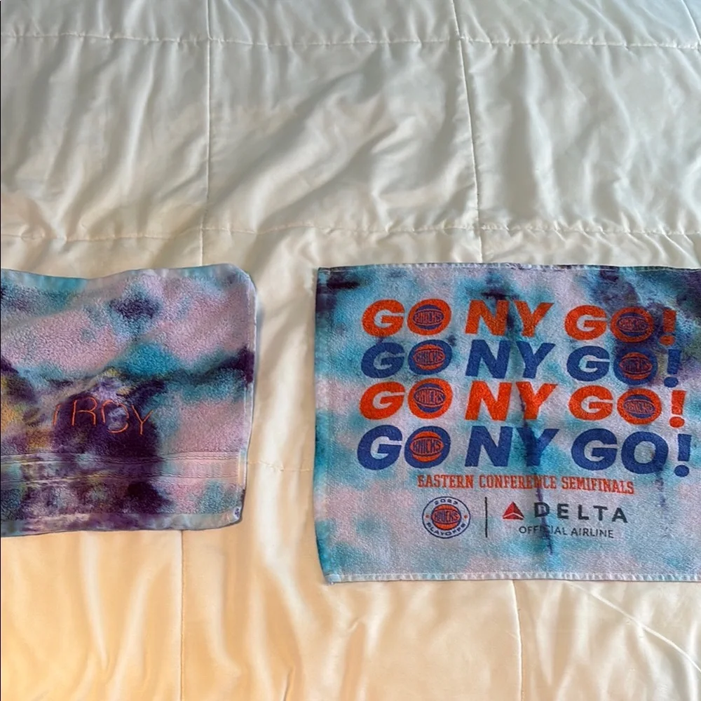 Tie-Dye Knicks Headband and Towel Set